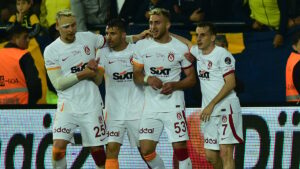 Galatasaray transfer atağında: Hedef sağ bek ve yıldız 8 numara