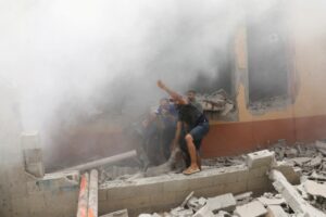 İsrail’den Gazze’ye yoğun saldırılar