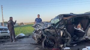 Konya’da feci kaza! Araçlar hurdaya döndü: 4 ölü