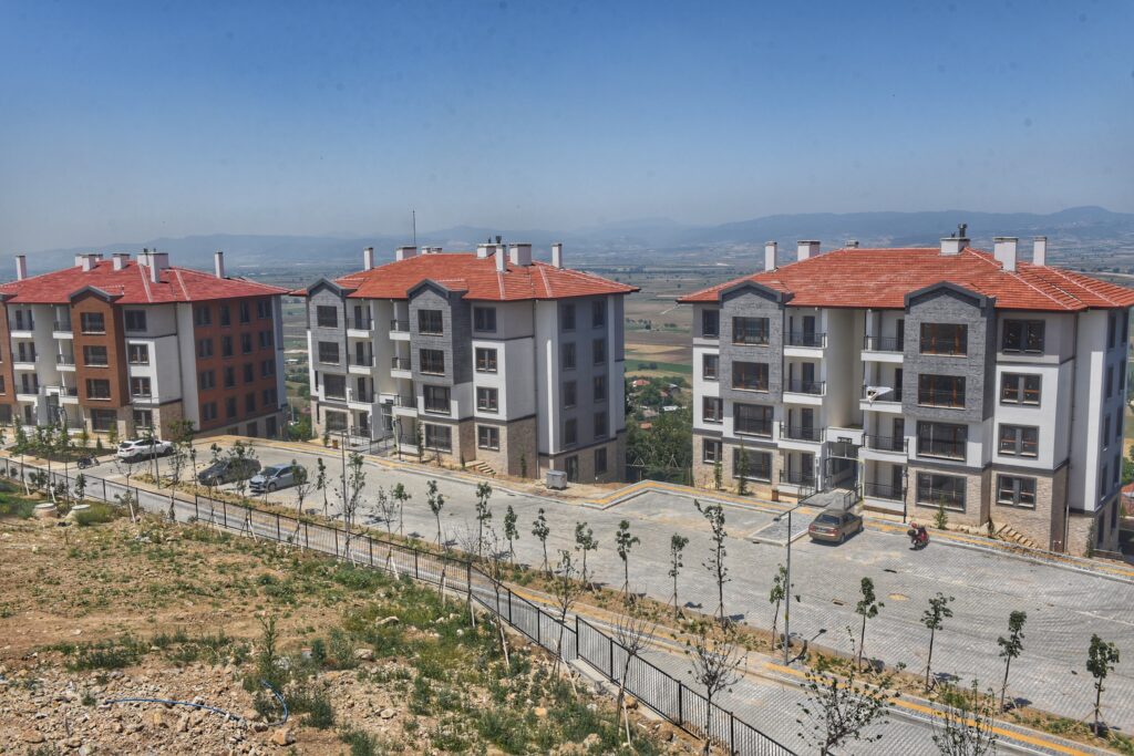 Subaşı Toki’lerinde Anahtarlar Teslim Edildi