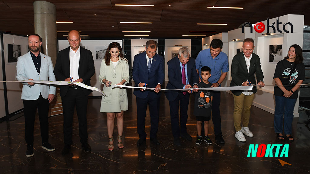 Şehrin sessiz tanıklarını fotoğraflara taşıdı