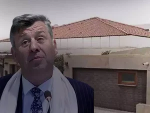 Eski eşi Fulya Kalkavan ile mahkemelikti! Metin Şentürk’ün Emirgan’daki villası icradan satışa çıkarıldı!