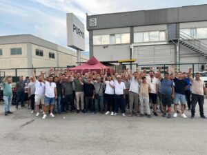 66 gündür süren grev Purmo işçilerinin kazanımıyla sonuçlandı