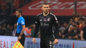 Beşiktaş ayrılığı KAP’a bildirdi!