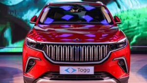 CHP’li belediye makam aracı TOGG’u düğün arabası yaptı