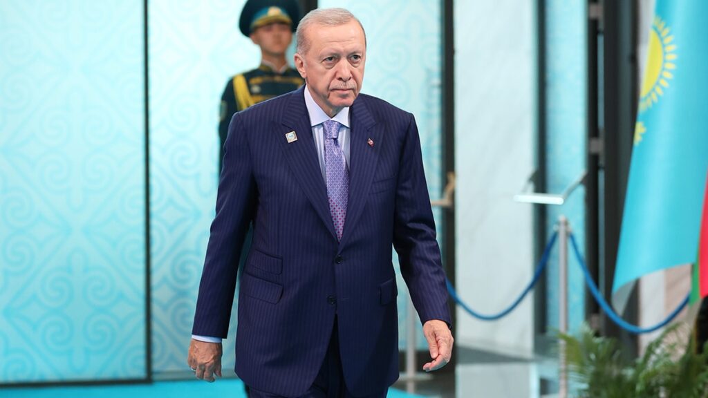 Cumhurbaşkanı Erdoğan, Hollanda-Türkiye maçını Berlin’de izleyecek