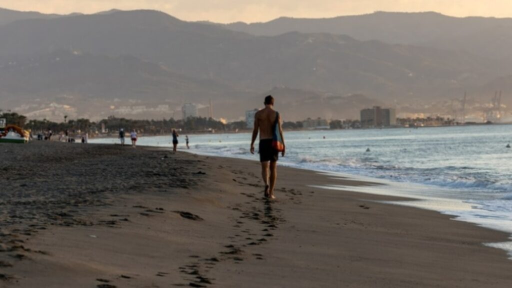 “Denize işeyene ceza” önerisi dalga konusu oldu