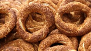 Emekliler 22 yılda 249 simit kaybetti