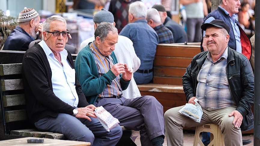 Emeklilerden Şimşek’e tepki: Bu yaşamak değil