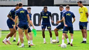 Fenerbahçe Şampiyonlar Ligi kadrosunu açıkladı