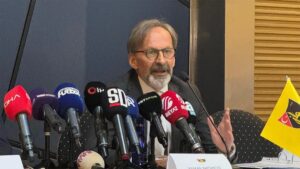 İbrahim Hacıosmanoğlu yönetiminde ilk kriz: Bayram Saral istifa etti