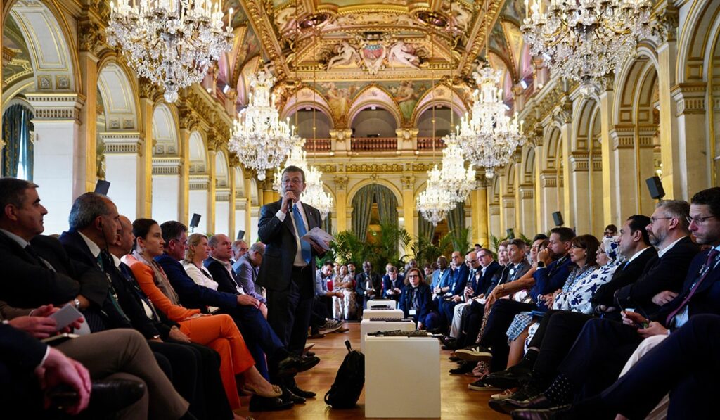 İmamoğlu Paris’te konuştu: İstanbul Avrupa’nın en savunmasız kıyı şehri