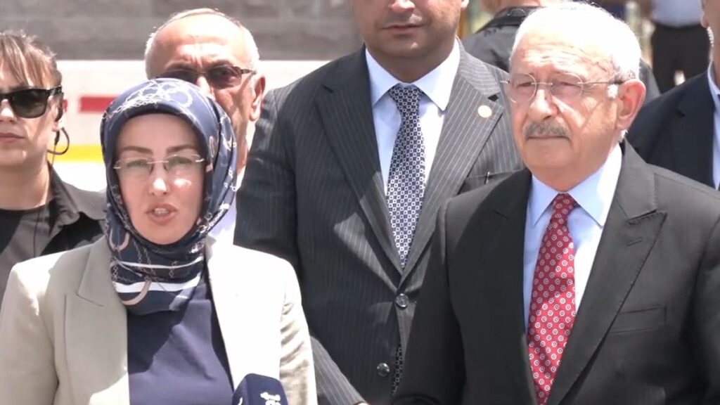 Kılıçdaroğlu ve Ayşe Ateş’ten mahkeme önünde açıklama