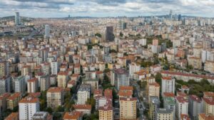 Konut fiyatları enflasyona yenildi