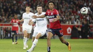 Leny Yoro yarışında gülen Manchester United