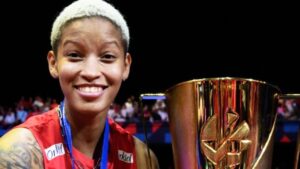 Melissa Vargas’ın yeni imajı