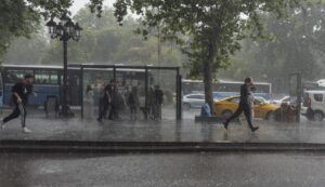 Meteoroloji’den uyarı: Sağanak ve sıcak…