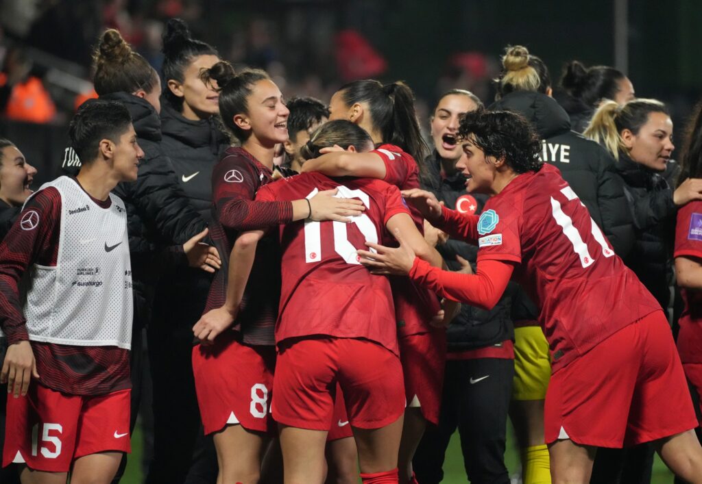 Millilerin rakibi Ukrayna