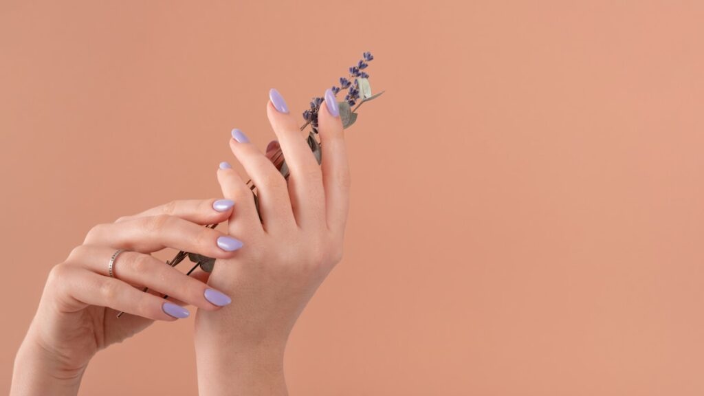 Parlak ve sağlıklı tırnakların sırrı!