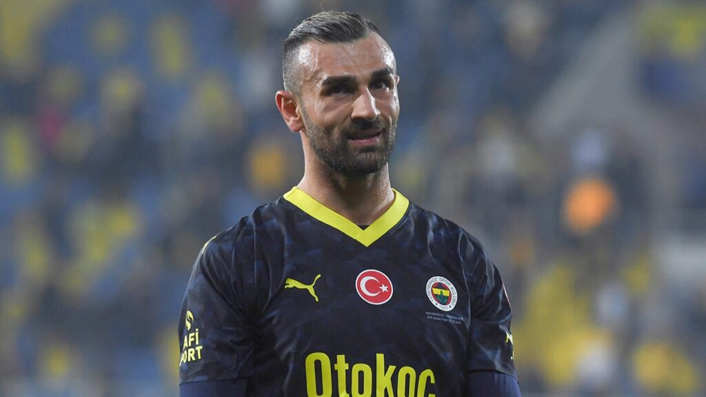 Serdar Dursun Alanyaspor ile anlaştı