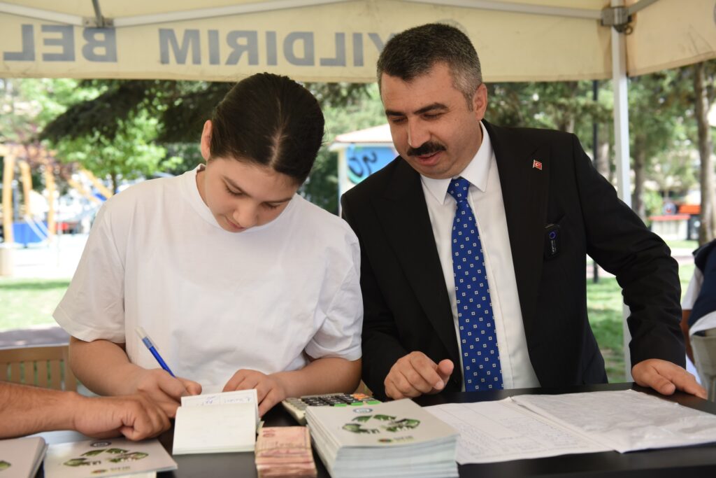 Yıldırım’da Eski Kitaplar Değerleniyor