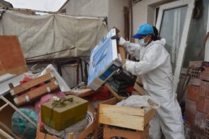 Yıldırım Belediyesi’nden ‘Çöp Ev’ Mesaisi