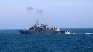 Yunanistan’da gündem, Türkiye’nin savaş gemileri