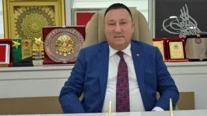 AKP’li eski başkana aile boyu gözaltı