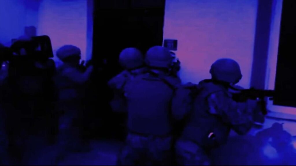 Bakan duyurdu: 81 ilde 4 bin 491 firari yakalandı