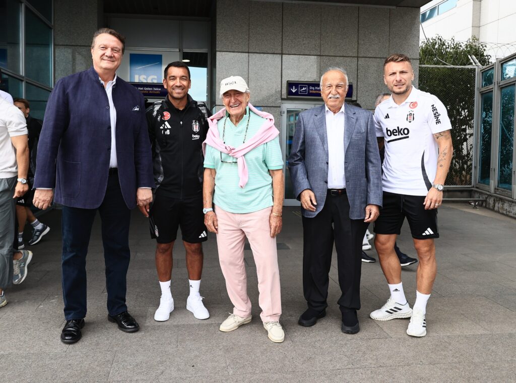 Beşiktaş’ı İsviçre’ye Rahmi Koç uğurladı