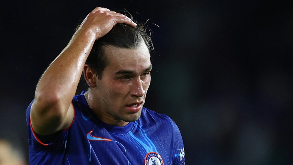 Chelsea’nin yeni transferi Marc Guiu, Servette maçında kaçırdığı fırsatlarla tepki topladı