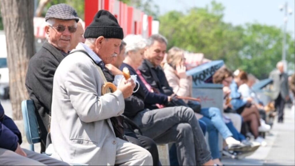 Etin kilosu 1.000 lira şezlong bedava