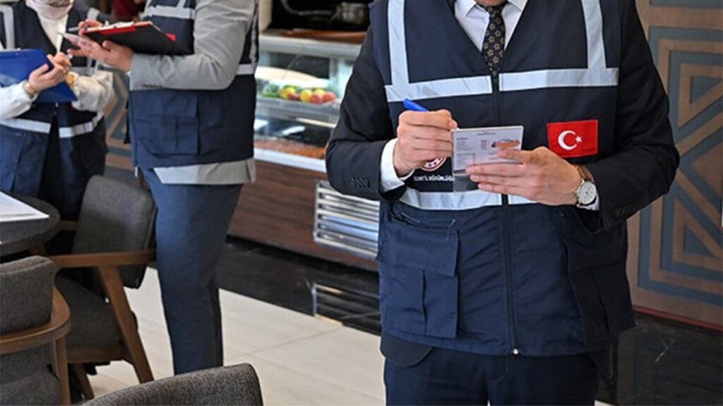 Fahiş fiyat uygulayan dinlenme tesisine ceza yağdı