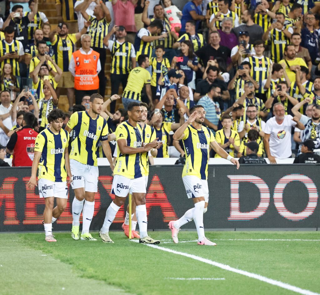 Fenerbahçe’de ne varsa eskilerde var