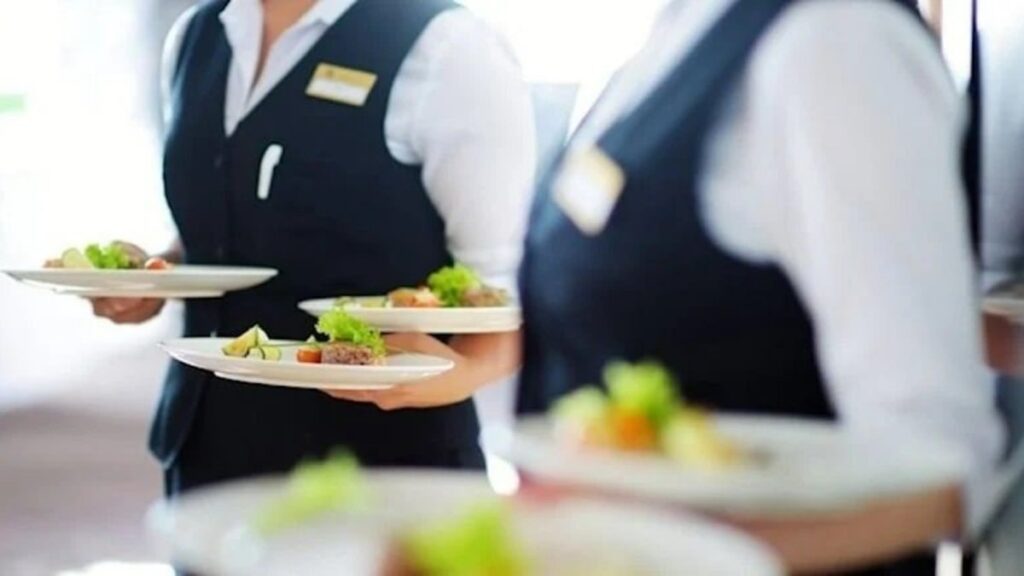 İstihdamda 2023’te en yüksek payı hizmet sektörü aldı