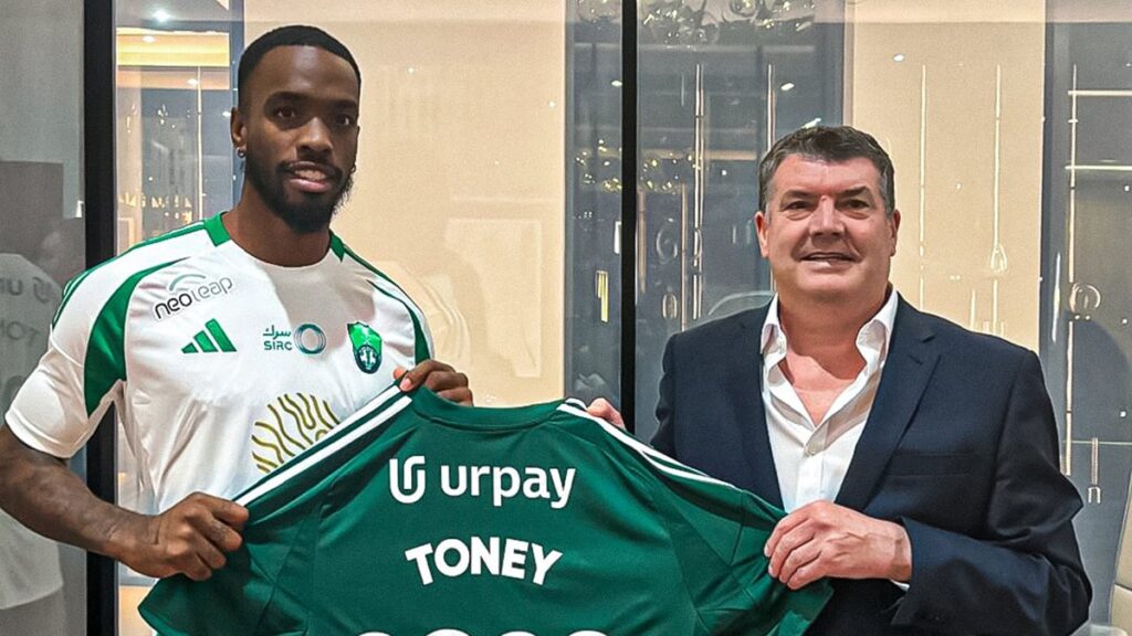 Ivan Toney resmen Al-Ahli’de: Brentford yıldızını 40 milyon sterline sattı