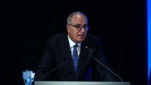 Mehmet Akif Üstündağ: Bu hakaretleri ve küfürleri hak etmedik