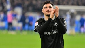 Oualid Mhamdi’nin 1 yıl önceki ‘kafa kesme’ işareti TikTok yüzünden başına dert oldu