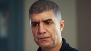 Özcan Deniz ailesini hayatından çıkardı