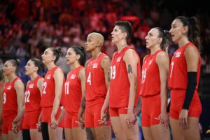 Paris 2024 Olimpiyat Oyunları’nda Filenin Sultanları’nın çeyrek finaldeki rakibi belli oldu