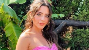 Sıla Türkoğlu da buz dolu suya girdi