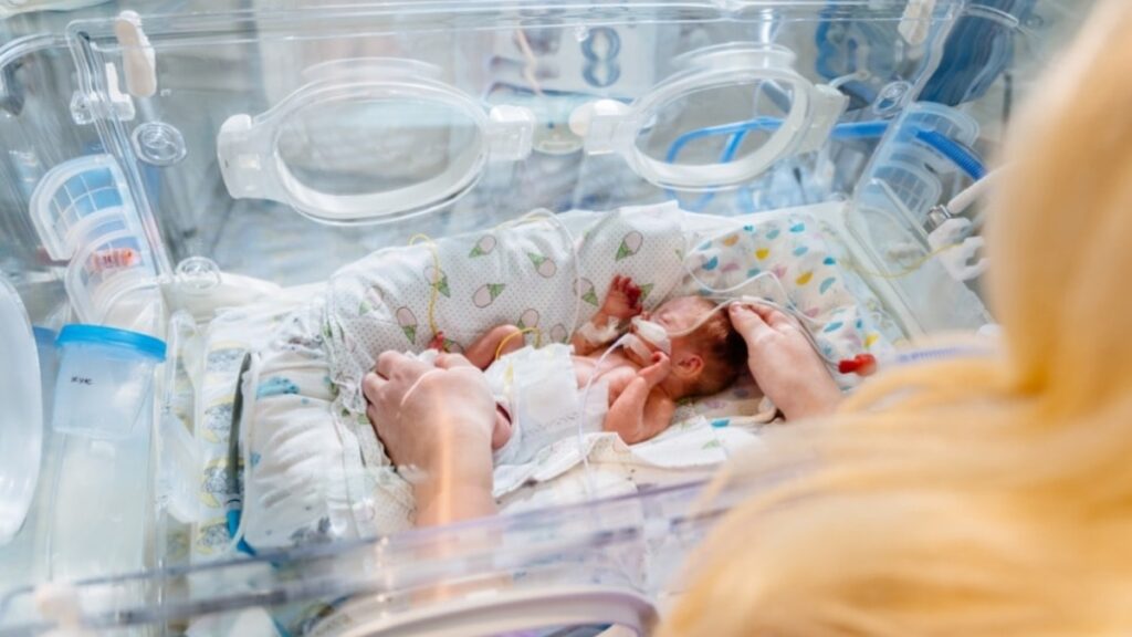 Yenidoğan Yoğun Bakım Ünitesi nedir?