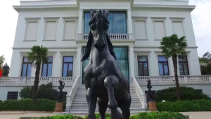 Sabancı Atlı Köşk’ün hissesini bakın kim aldı!