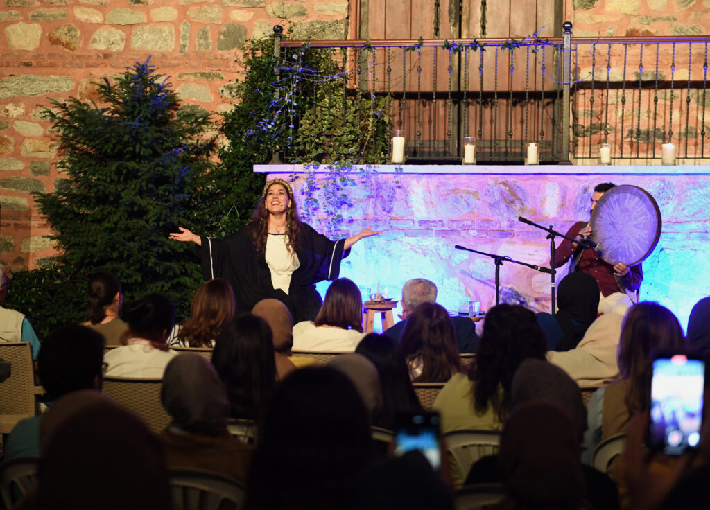 Osmangazi’de büyüklere masallar