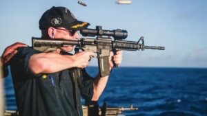 ABD’li komutan öyle bir hata yaptı ki… Dikkatli gözlerden kaçmadı! Görevden aldılar