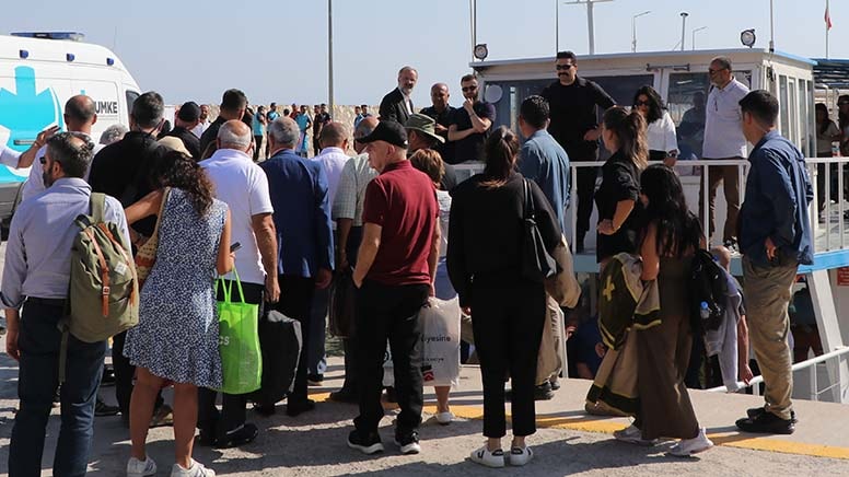 Akdamar Adası’nda 12’nci ayin yapıldı