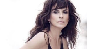 Ayşegül Aldinç’ten engellendim itirafı