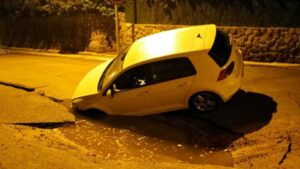 Bodrum’da yine isale hattı patladı