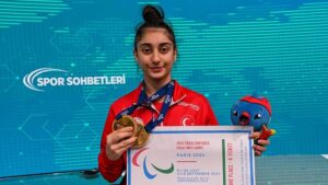 Ebru Acer ne engeli var? İlk özel Türk sporcu Ebru Acer kimdir? Para Masa tenisçisi Ebru acer yarı final maçı ne zaman?