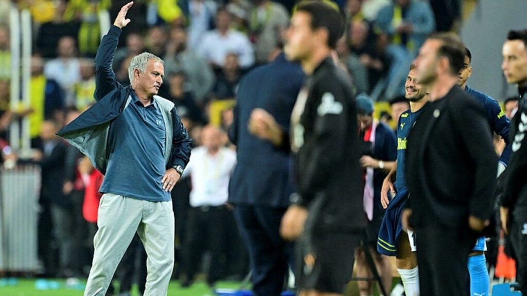 Galatasaray’dan Mourinho açıklaması